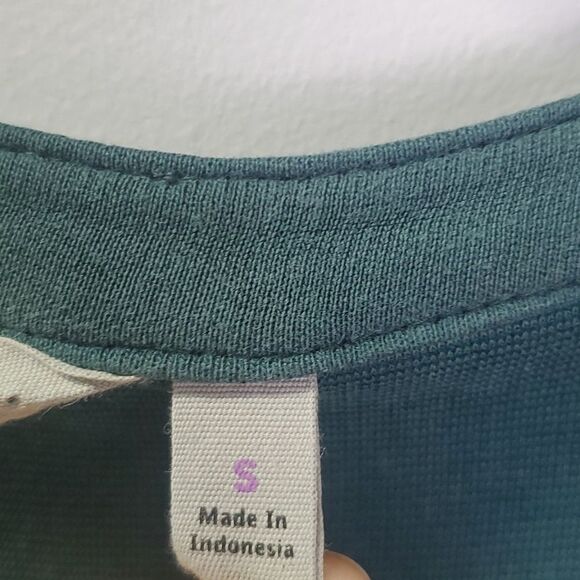 Athleta Green Modal Shirt Dress Size Small - Picture 7 of 9